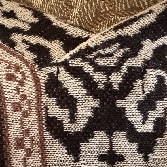 Long Print Pattern Cardigan - Picture 4 of 4